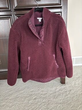 Athleta Sherpa style pullover